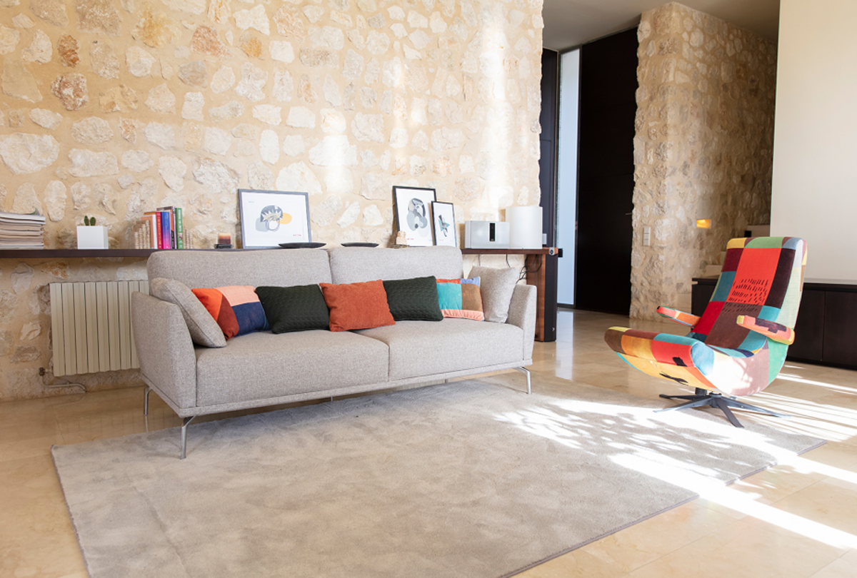 Korintoluxor by simplysofas.in
